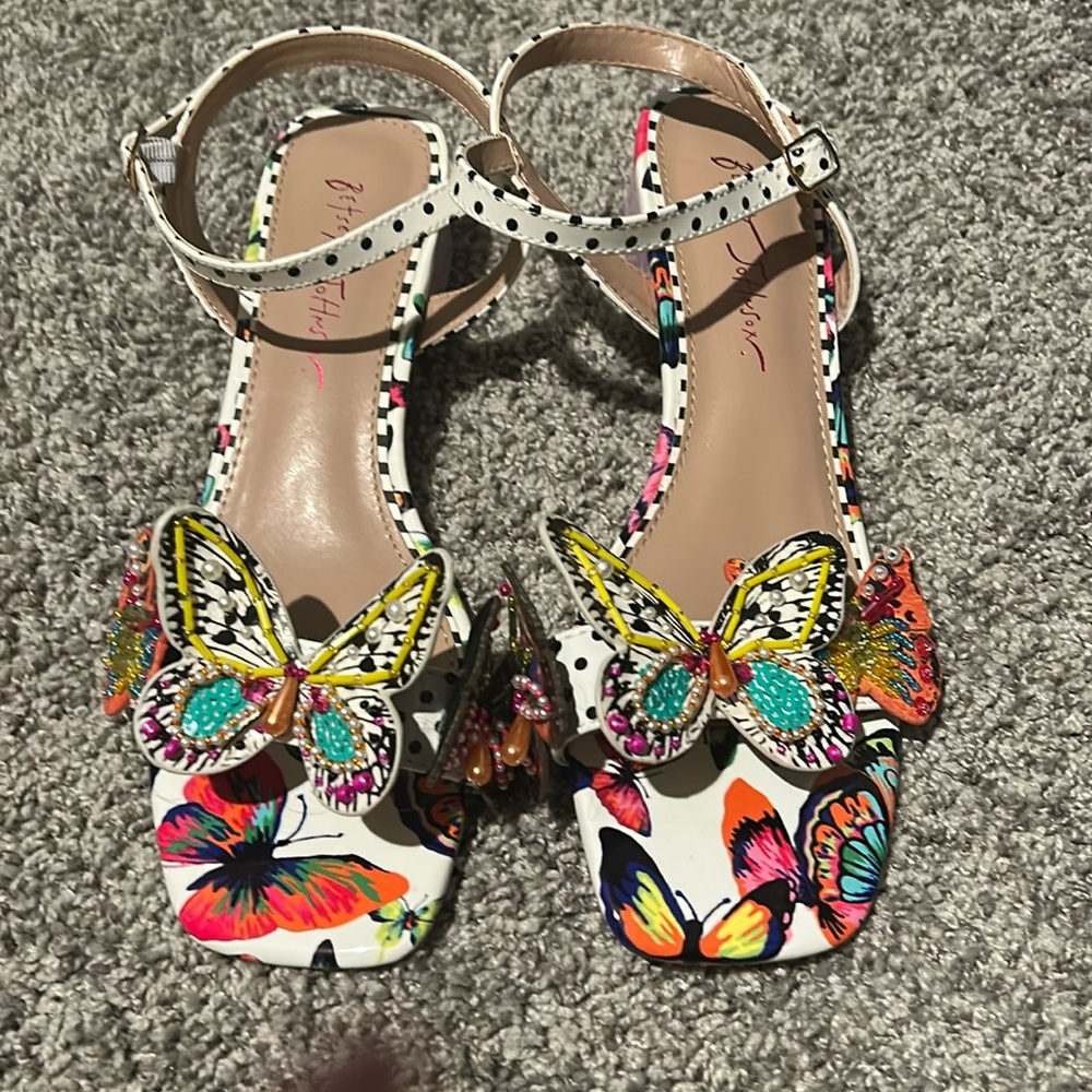 Betsy Johnson Butterfly Sandals New